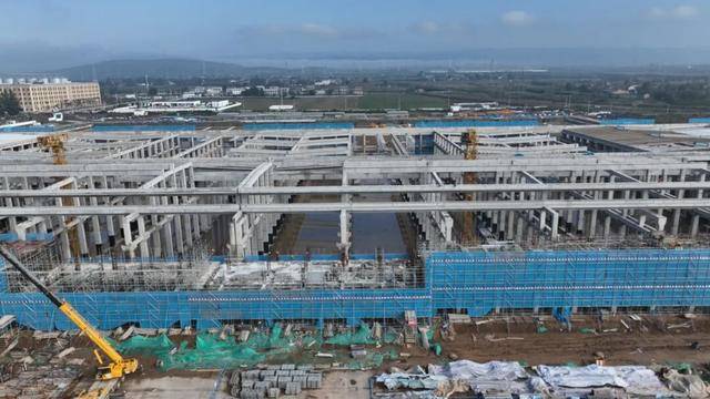 搶抓晴好天氣 加快工程建設——寶雞市鳳翔區(qū)西鳳酒城項目再掀高潮:西鳳酒