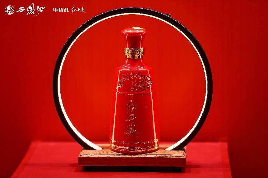 深耕鳳香一脈<strong></p>
<p>西鳳酒
</strong>，西鳳酒書寫中國四大名酒的榮光:西鳳酒
