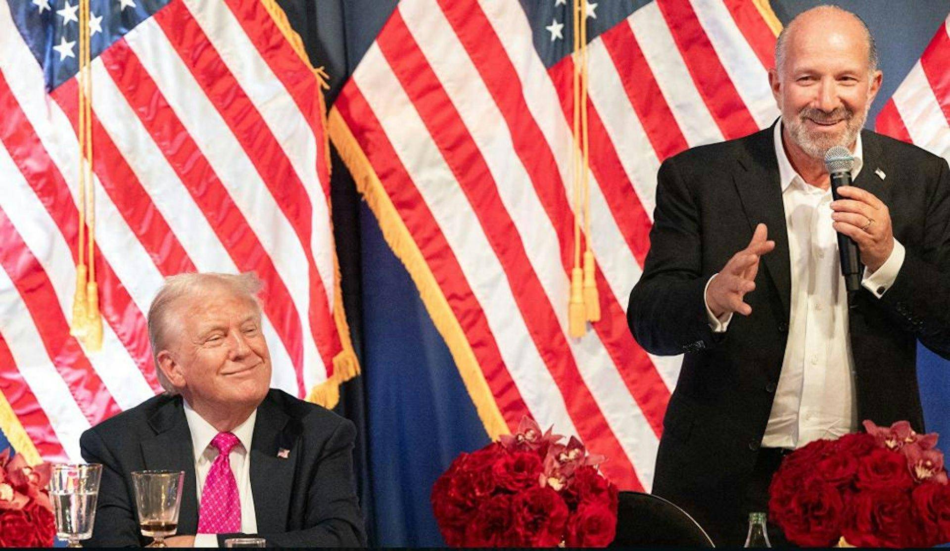 被中方反制打痛<strong></p>
<p>西鳳酒
</strong>，特朗普對商務(wù)部長大發(fā)雷霆，你把和中國的事情搞砸了:西鳳酒
