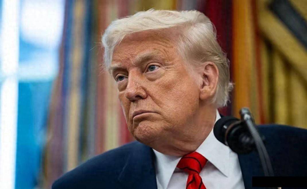 被中方反制打痛<strong></p>
<p>西鳳酒
</strong>，特朗普對商務(wù)部長大發(fā)雷霆，你把和中國的事情搞砸了:西鳳酒
