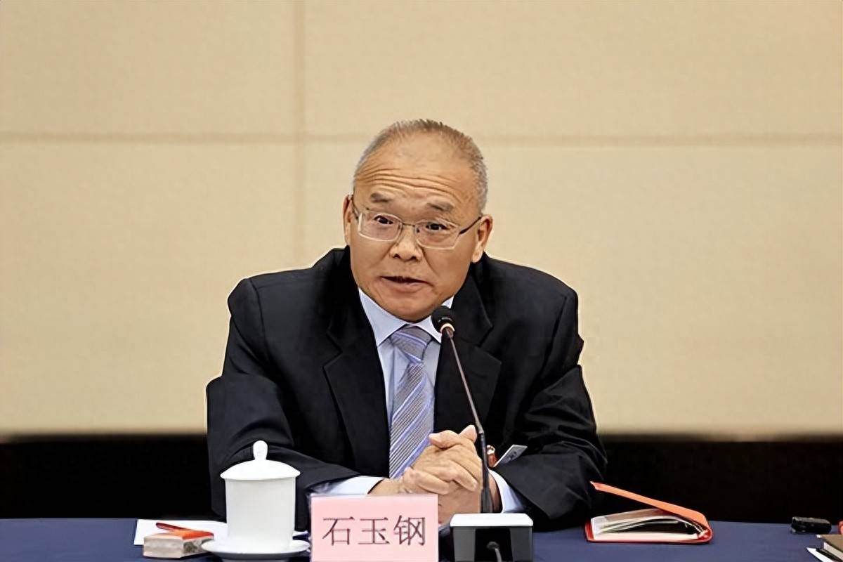 云南省委副書(shū)記石玉鋼，有新職:西鳳酒
