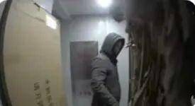 湖南一女主播被偽裝的包裹炸傷<strong></p>
<p>西鳳酒
</strong>，永州公安：正在核實(shí)具體情況:西鳳酒
