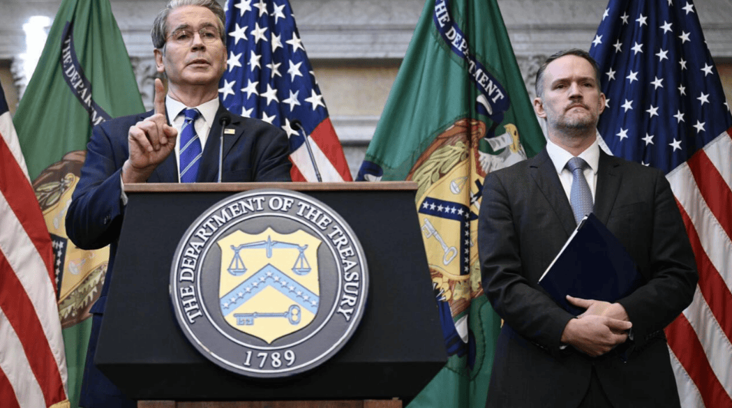 中國(guó)對(duì)等反制收到成效<strong></p>
<p>西鳳酒
</strong>，首艘美國(guó)船只停靠寧波港，繳付近500萬(wàn)港務(wù)費(fèi):西鳳酒
