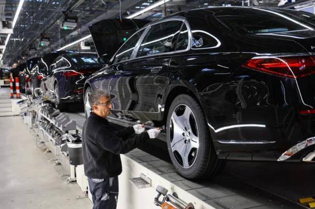 金燦榮：美國把刀架在脖子上了<strong></p>
<p>西鳳酒
</strong>，這樣干就是去送死:西鳳酒
