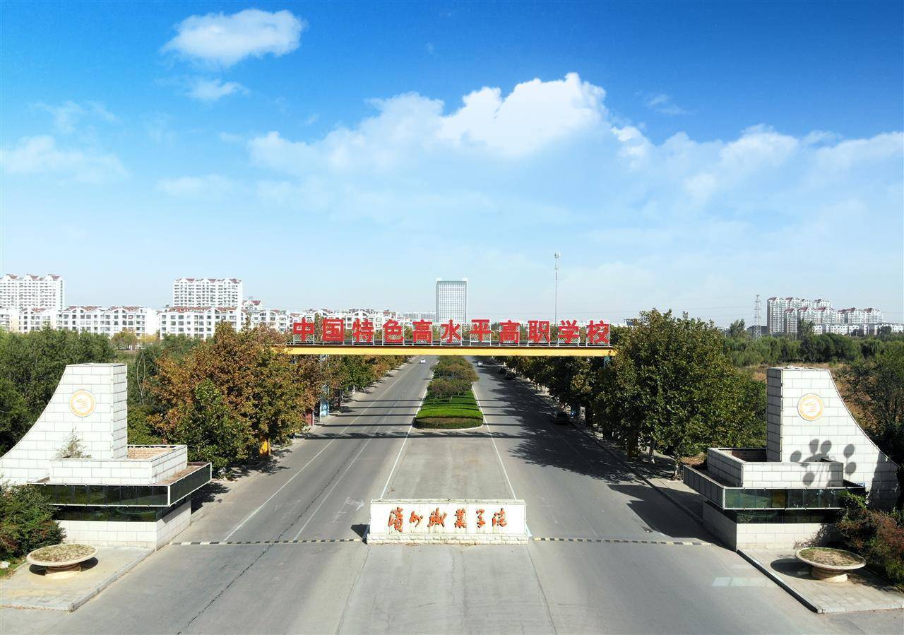 濱州一高校400余人次因嘔吐腹瀉就診<strong></p>
<p>西鳳酒
</strong>，有病例糞便被檢出諾如病毒，學生：班上一半的人腹瀉，上廁所得排隊:西鳳酒
