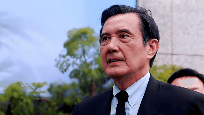 藍(lán)營(yíng)全線倒向鄭麗文？馬英九暗助、洪秀柱力挺<strong></p>
<p>西鳳酒
</strong>，羅智強(qiáng)承諾當(dāng)選率團(tuán)訪陸，事情果然不簡(jiǎn)單:西鳳酒
