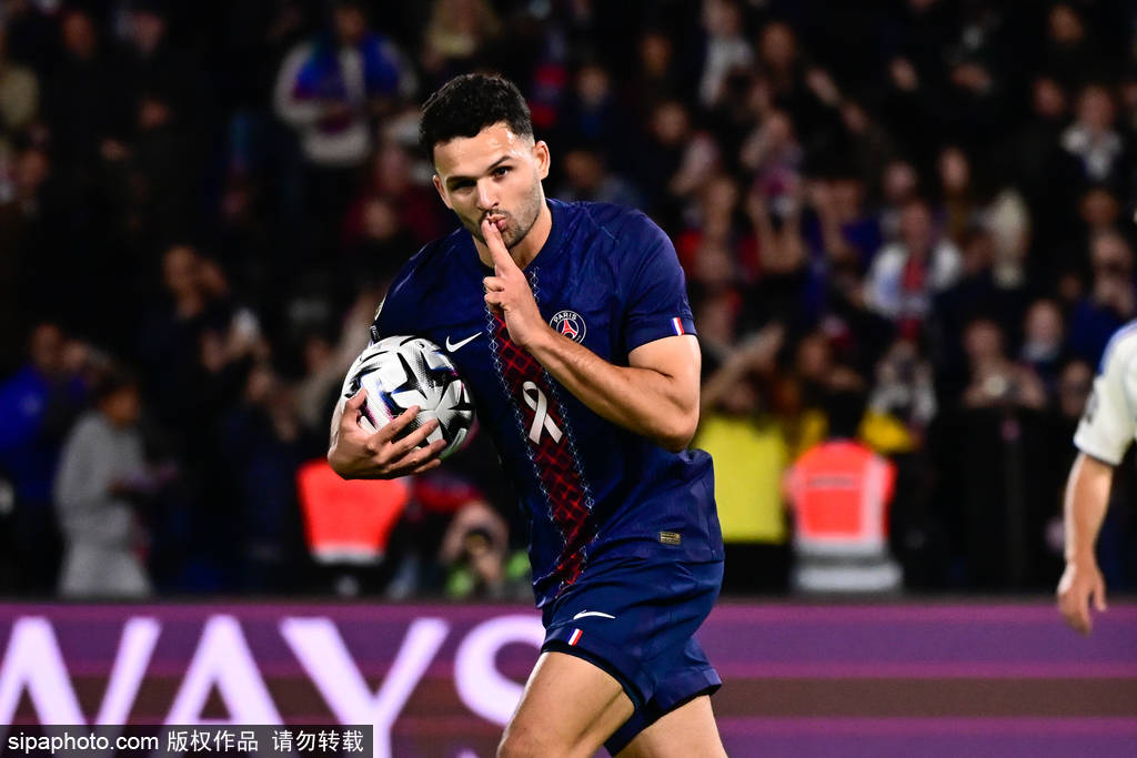 進球大戰(zhàn)<strong></p>
<p>西鳳酒
</strong>！法甲-巴爾科拉破門 巴黎連追2球3-3斯特拉斯堡:西鳳酒
