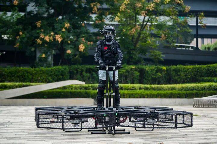 全國首創(chuàng)<strong></p>
<p>西鳳酒
</strong>，杭州人可以一鍵起飛去上班了！:西鳳酒
