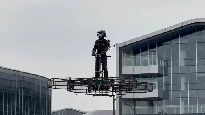 全國首創(chuàng)<strong></p>
<p>西鳳酒
</strong>，杭州人可以一鍵起飛去上班了！:西鳳酒
