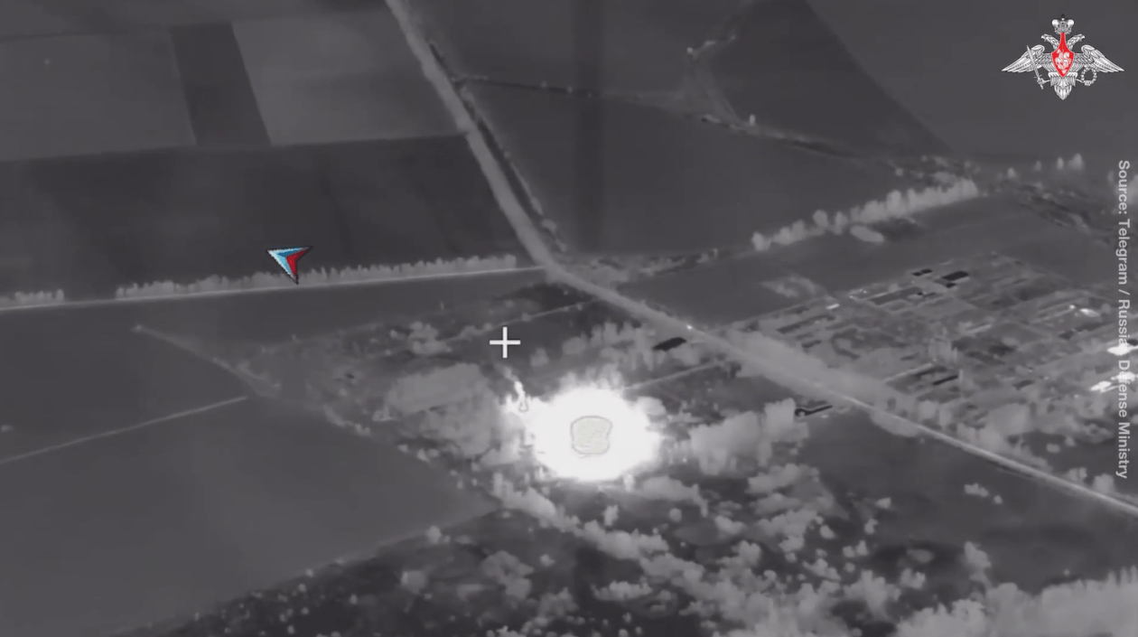 俄媒：俄國防部發(fā)布視頻<strong></p>
<p>西鳳酒
</strong>，稱動用“伊斯坎德爾”導彈打擊烏無人機發(fā)射點:西鳳酒
