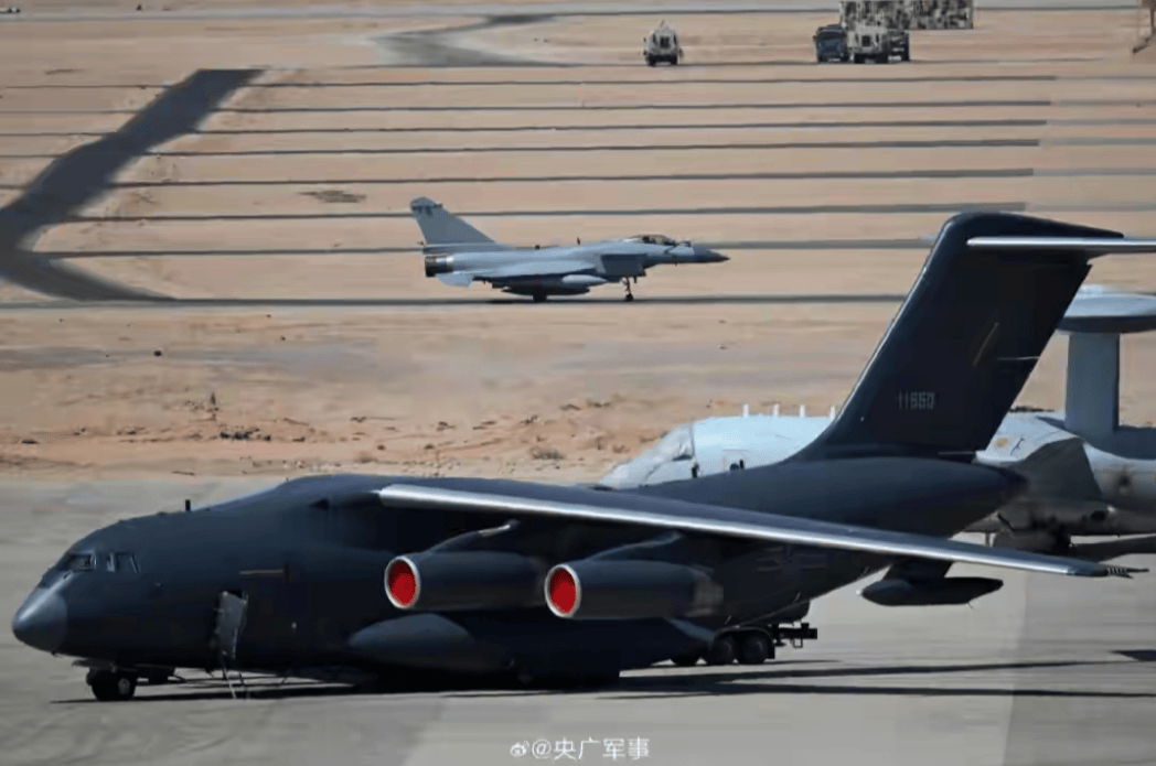 非洲上空<strong></p>
<p>西鳳酒
</strong>，中國(guó)攻勢(shì)空軍出場(chǎng)，殲-10C萬(wàn)里跨越，多國(guó)對(duì)華開(kāi)放領(lǐng)空:西鳳酒
