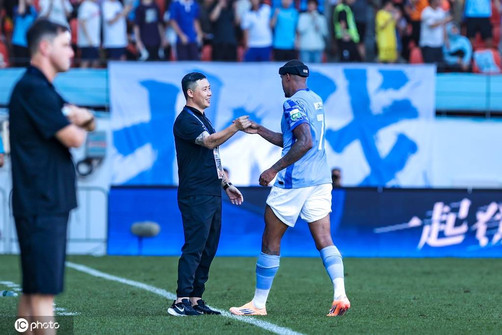 落后榜首9分<strong></p>
<p>西鳳酒
</strong>！中超-張玉寧破門難救主 國安爆冷1-2深圳:西鳳酒
