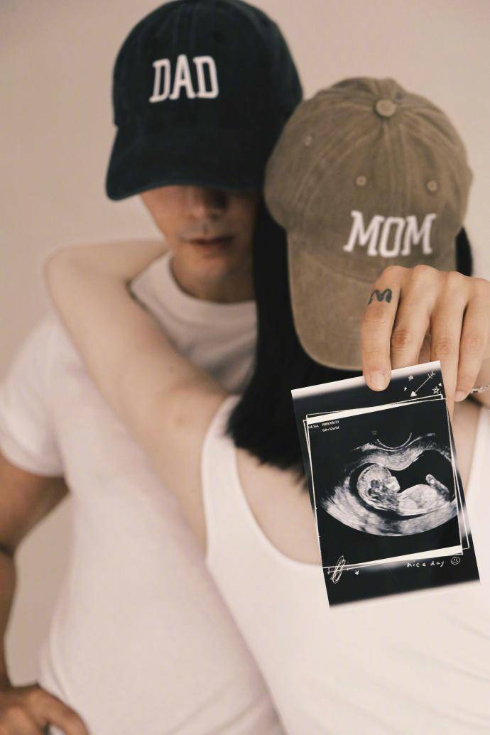 陳偉霆官宣生子，王晶：他花了很長時間才紅的:西鳳酒
