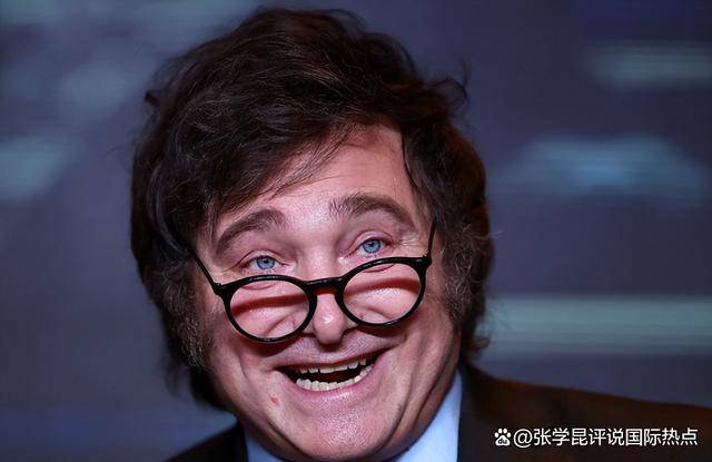 特朗普旁敲側(cè)擊<strong></p>
<p>西鳳酒
</strong>，再次點名中國，搶美國飯碗可以，但有件事不能干:西鳳酒
