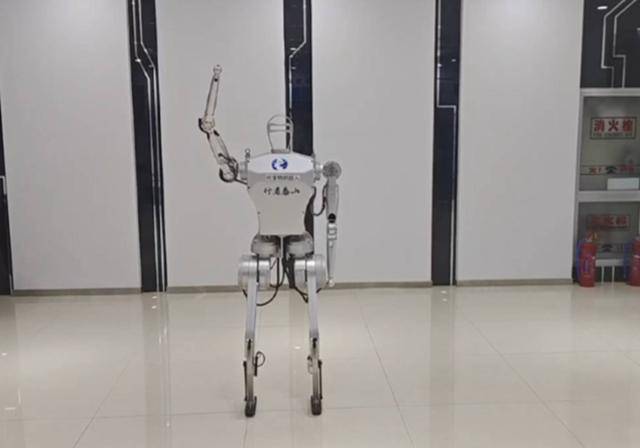 “北上深杭濟(jì)”！濟(jì)南超越廣州、南京、青島<strong></p>
<p>西鳳酒
</strong>，成為新晉TOP5:西鳳酒
