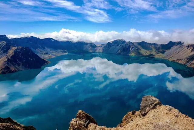 4小時33分！北京高鐵“速通”長白山<strong></p>
<p>西鳳酒
</strong>，周末就能打個來回！:西鳳酒
