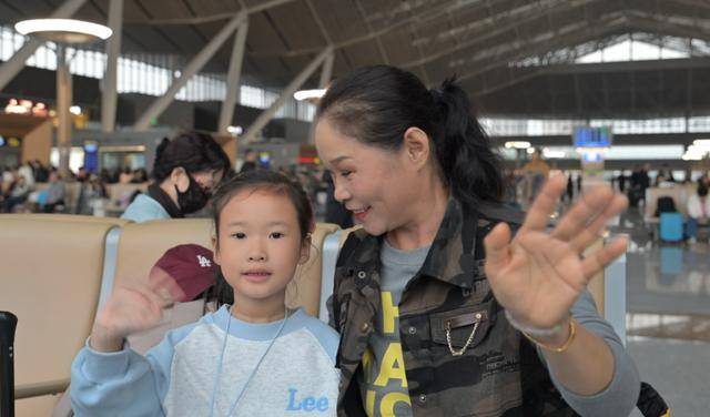 4小時33分！北京高鐵“速通”長白山<strong></p>
<p>西鳳酒
</strong>，周末就能打個來回！:西鳳酒
