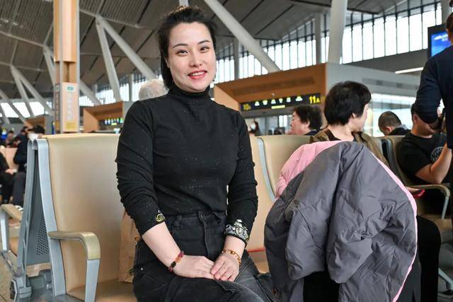 4小時33分！北京高鐵“速通”長白山<strong></p>
<p>西鳳酒
</strong>，周末就能打個來回！:西鳳酒
