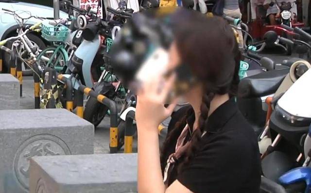 廣州多人遭遇“快遞騙局”:西鳳酒
