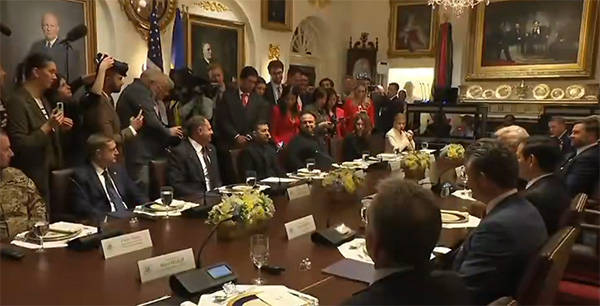 特朗普調(diào)侃澤連斯基:我知道<strong></p>
<p>西鳳酒
</strong>你不喜歡俄美白令海峽隧道的提議:西鳳酒