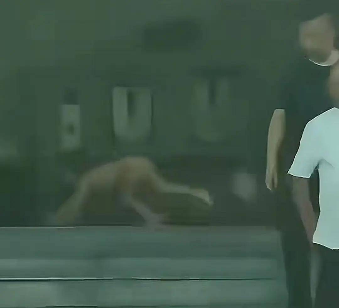 最新消息：“野人孩子”將落戶北京！“孩子媽以前也不喜歡穿衣服”<strong></p>
<p>西鳳酒
</strong>，公安機關對其父母展開調查:西鳳酒
