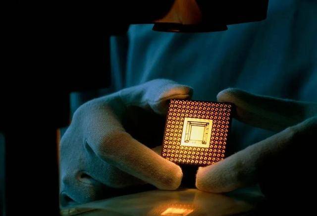 中國出手反制<strong></p>
<p>西鳳酒
</strong>，荷蘭慌了！急求談判卻仍堅稱：別扯上美國:西鳳酒
